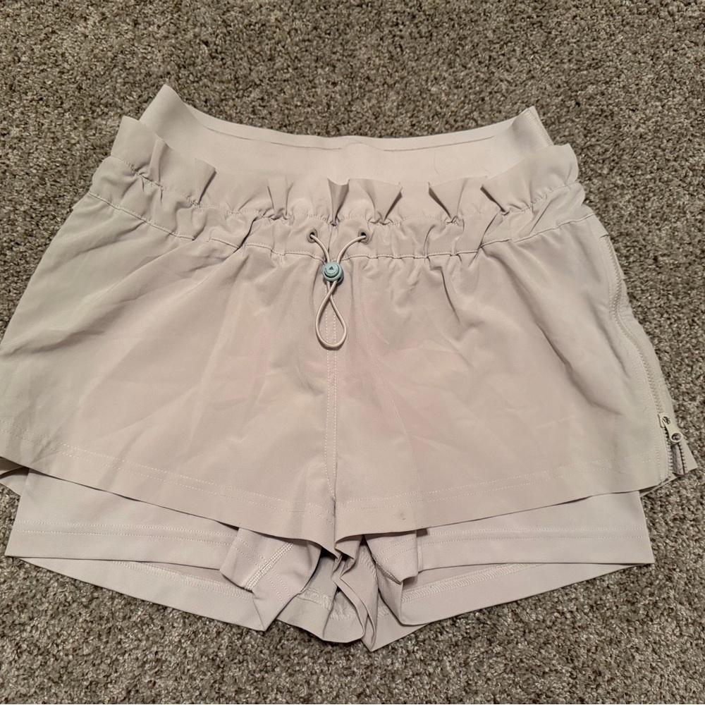 Women's Light Tan Shorts